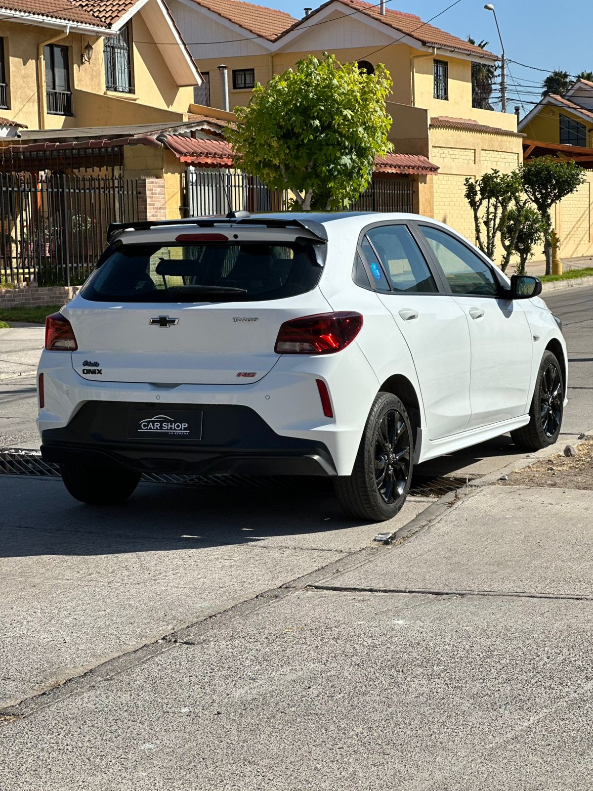 Chevrolet Onix Rs Turbo 2022 - Miniatura 10