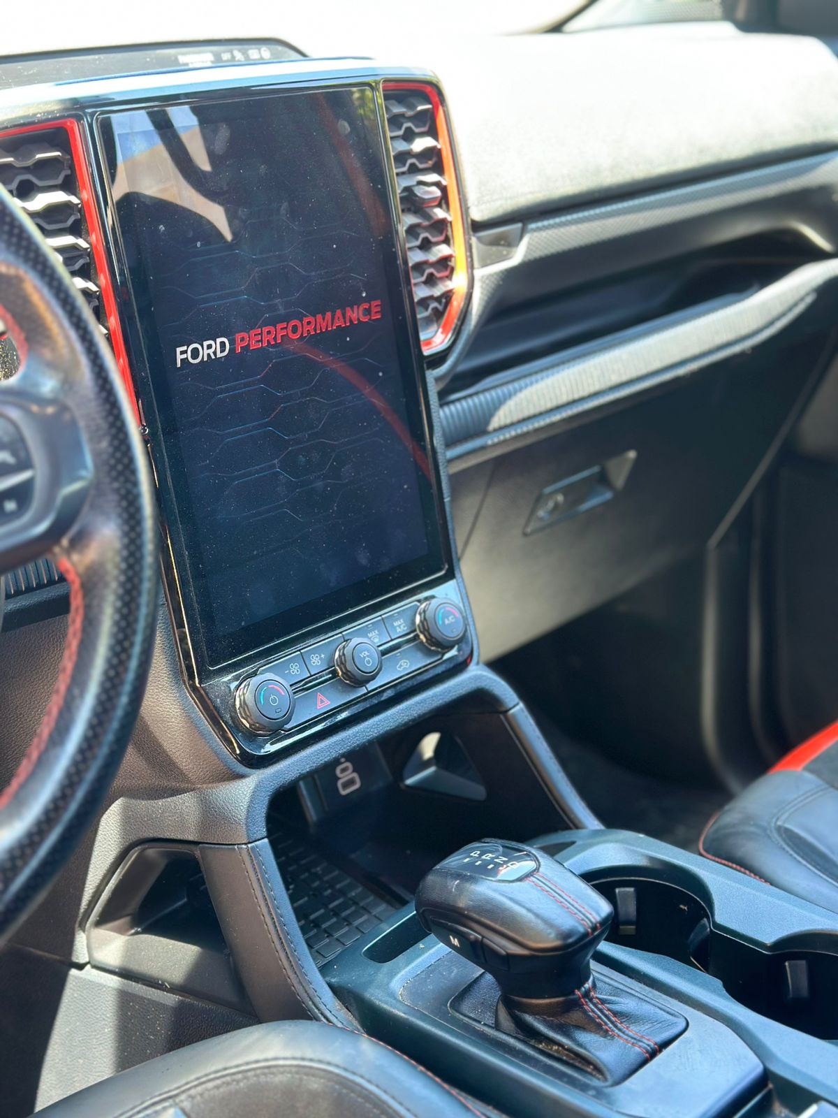 Ford Ranger Raptor 2024 - Miniatura 9