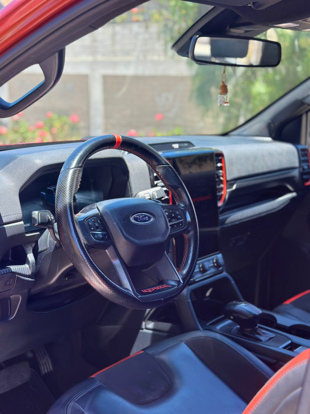 Ford Ranger Raptor 2024 - Miniatura 10