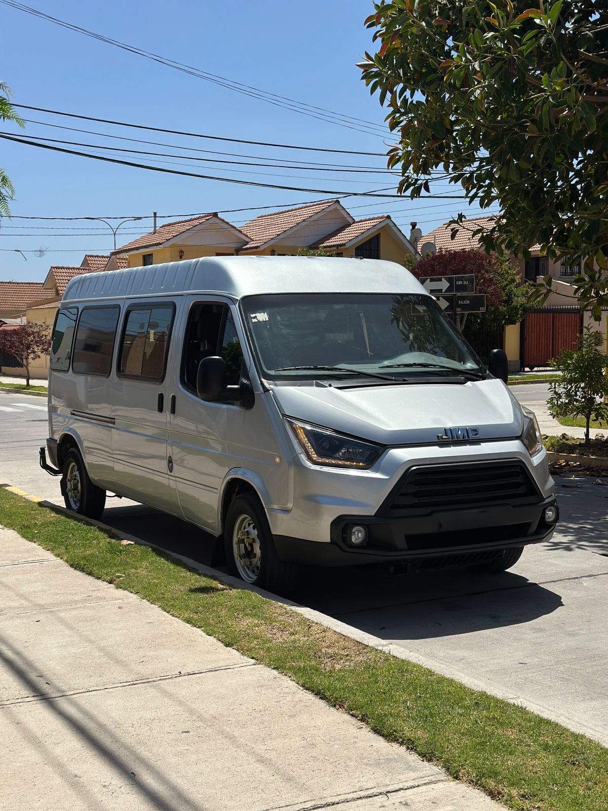 Jmc Touring 14+1 2024