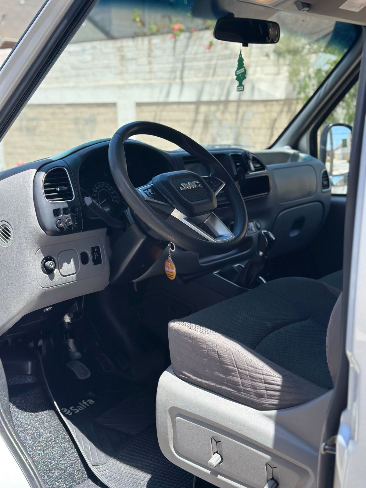 Jmc Touring 14+1 2024 - Miniatura 7